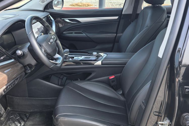 Used Geely Auto Emgrand GT 2021 1.8T Flagship Edition+ Interior 4