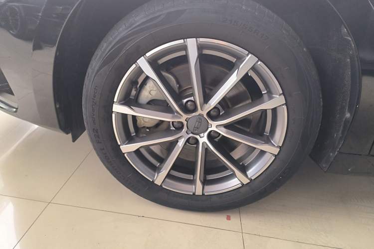 Used Geely Auto Emgrand GT 2021 1.8T Flagship Edition+ Left Front Wheel Hub