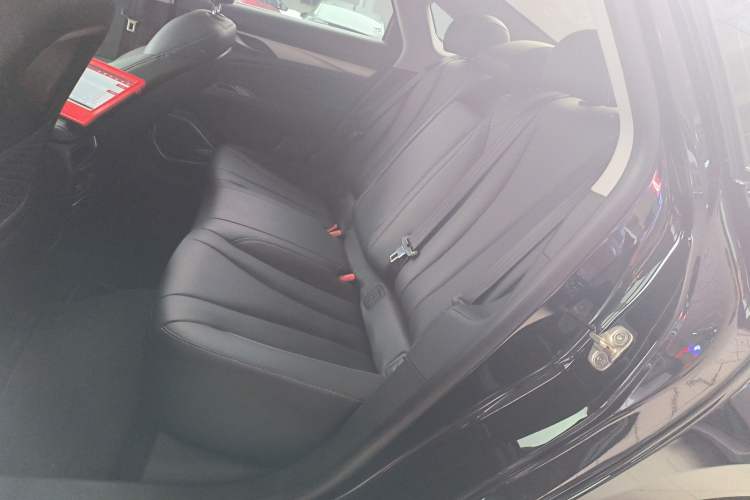 Used Geely Auto Emgrand GT 2021 1.8T Flagship Edition+ Left Rear Seat