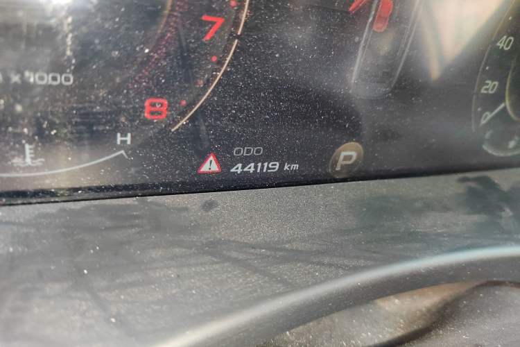 Used Geely Auto Emgrand GT 2021 1.8T Flagship Edition+ Odometer Close Up