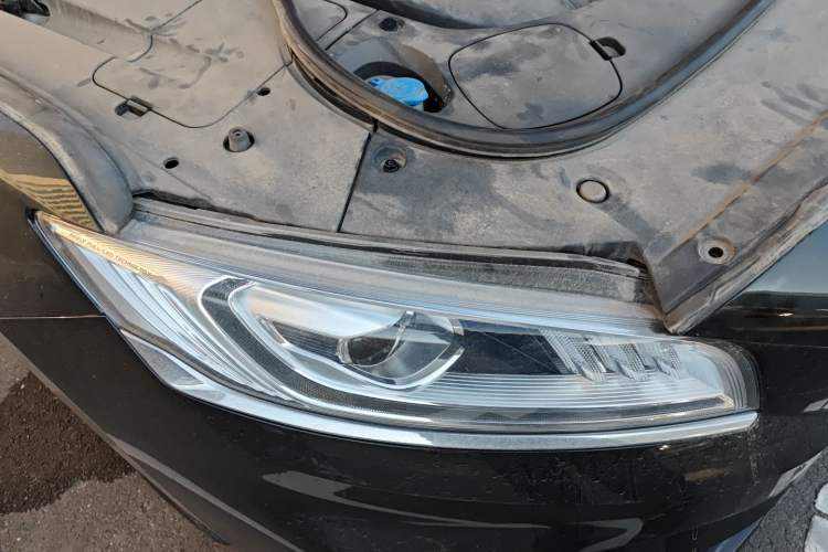 Used Geely Auto Emgrand GT 2021 1.8T Flagship Edition+ Right Front Headlight