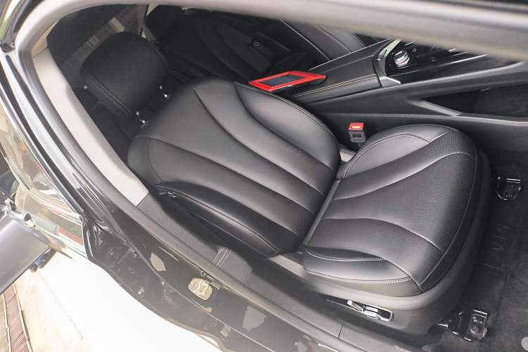Used Geely Auto Emgrand GT 2021 1.8T Flagship Edition+ Right Front Seat