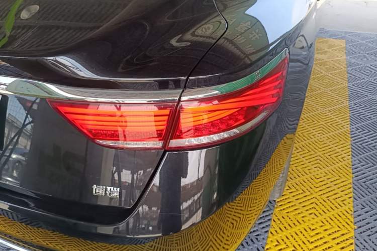 Used Geely Auto Emgrand GT 2021 1.8T Flagship Edition+ Right Rear Taillight