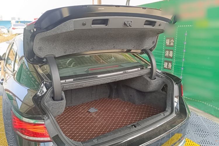 Used Geely Auto Emgrand GT 2021 1.8T Flagship Edition+ Trunk