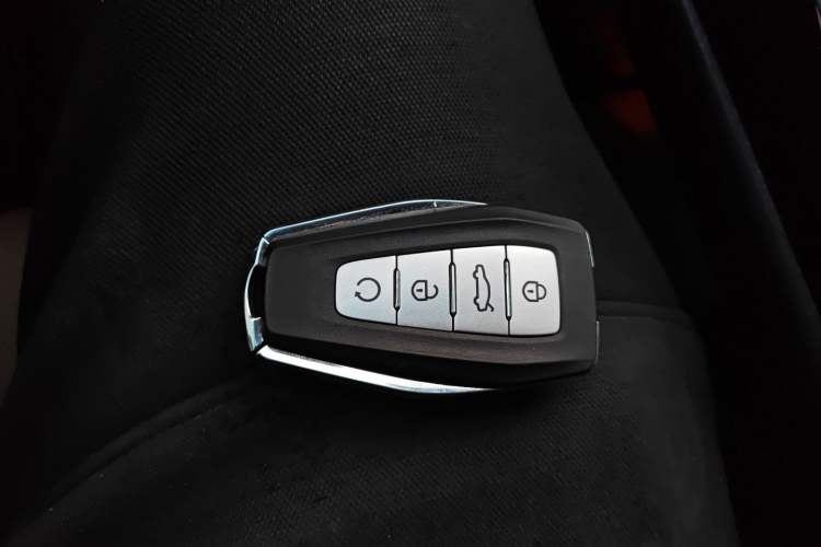 Used Geely Auto Emgrand GT 2021 1.8T Flagship Edition+ Vehicle Key