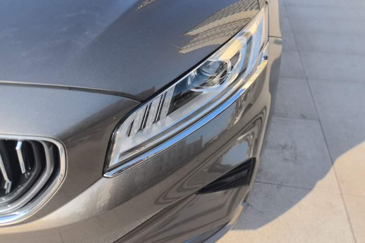Used Geely Auto Emgrand GT 2021 1.8T Flagship Edition+ Left Front Headlight
