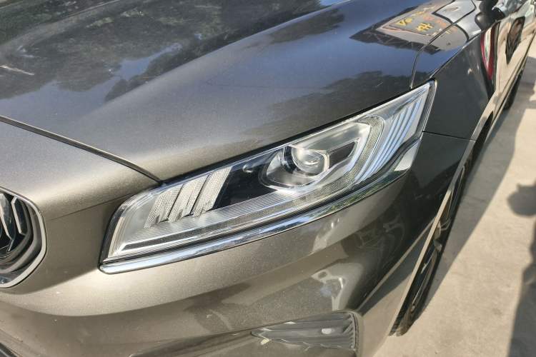 Used Geely Auto Emgrand GT 2021 1.8T Flagship Edition Left Front Headlight