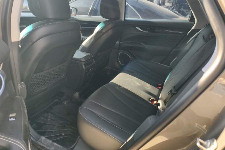 Used Geely Auto Emgrand GT 2021 1.8T Flagship Edition Left Rear Seat