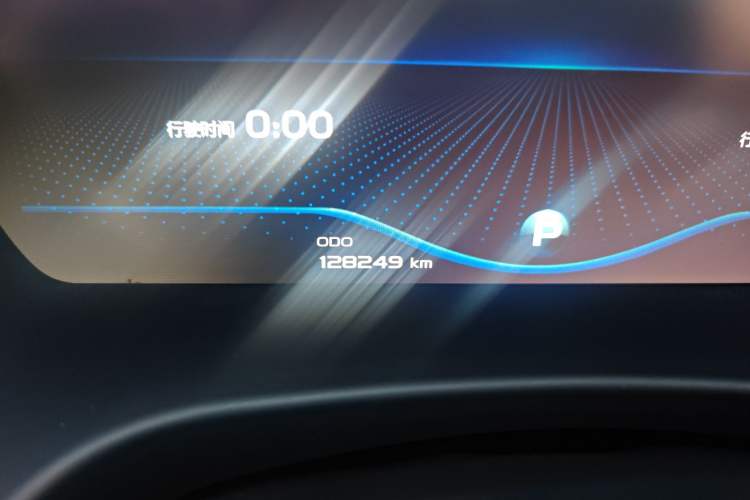 Used Geely Auto Emgrand GT 2021 1.8T Flagship Edition+ Odometer Close Up