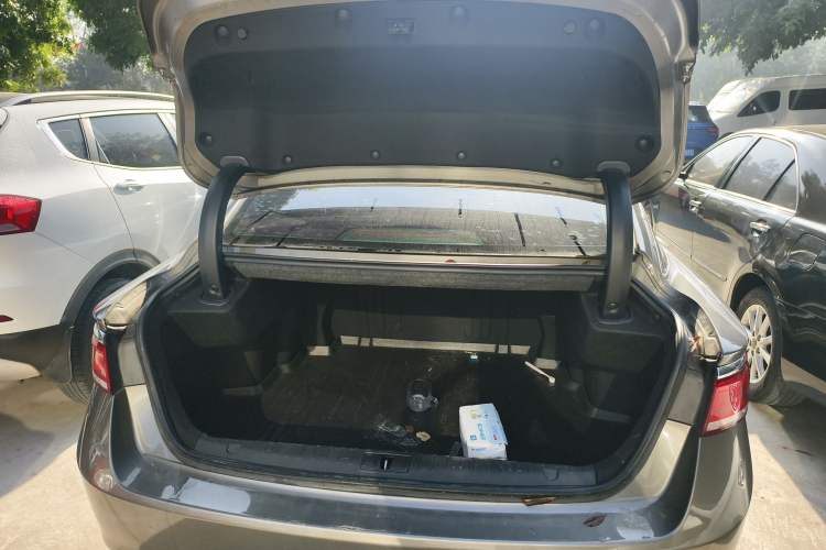 Used Geely Auto Emgrand GT 2021 1.8T Flagship Edition Trunk