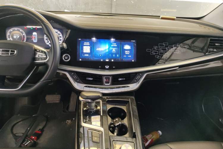 Used Geely Auto Emgrand GT 2021 1.8T Flagship Edition+ Audio And AC Panel