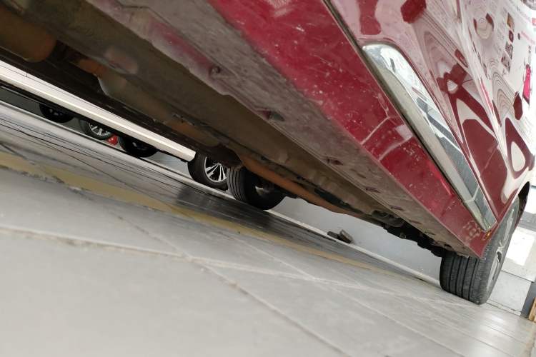 Used Geely Auto Emgrand GT 2021 1.8T Flagship Edition+ Left Side Sill