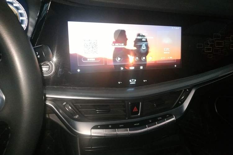 Used Geely Auto Emgrand GT 2021 1.8T Flagship Edition+ Audio And AC Panel