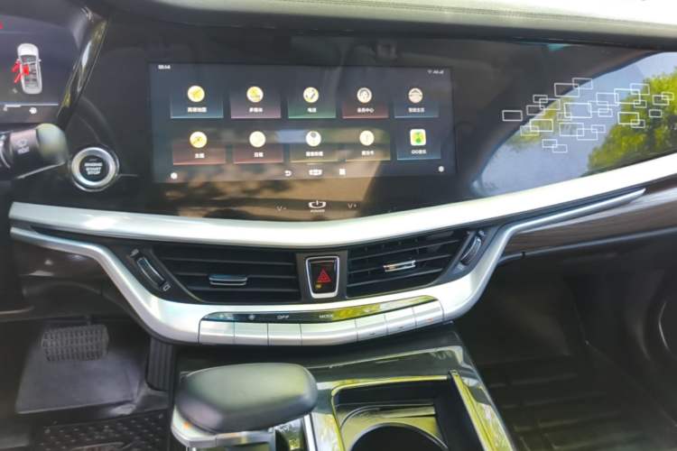 Used Geely Auto Emgrand GT 2021 1.8T Flagship Edition+ Audio And AC Panel