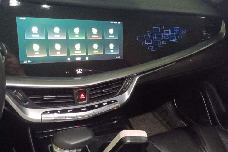 Used Geely Auto Emgrand GT 2021 1.8T Flagship Edition+ Audio And AC Panel