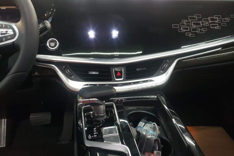 Used Geely Auto Emgrand GT 2021 1.8T National Style Edition Audio And AC Panel