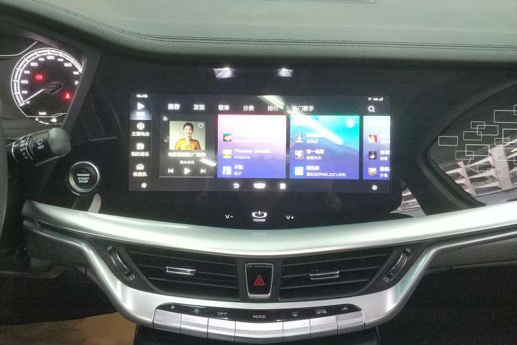 Used Geely Auto Emgrand GT 2021 1.8T Flagship Edition Audio And AC Panel