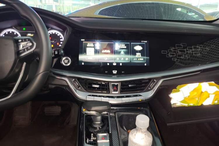 Used Geely Auto Emgrand GT 2021 1.8T Flagship Edition Audio And AC Panel