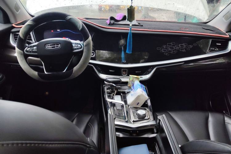 Used Geely Auto Emgrand GT 2021 1.8T Flagship Edition+ Center Console