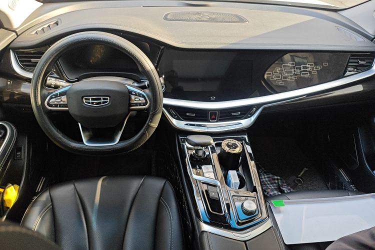 Used Geely Auto Emgrand GT 2021 1.8T Flagship Edition+ Center Console