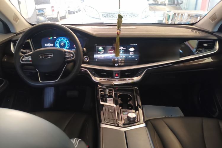 Used Geely Auto Emgrand GT 2021 1.8T Flagship Edition+ Center Console
