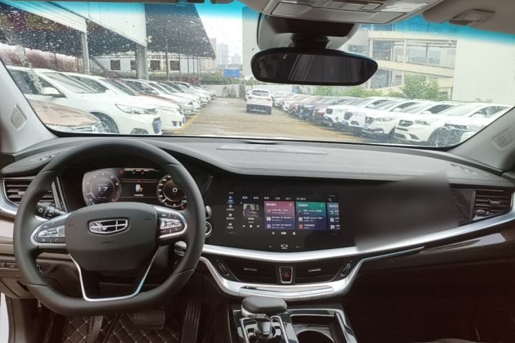 Used Geely Auto Emgrand GT 2021 1.8T Flagship Edition+ Center Console