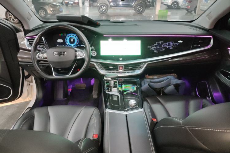 Used Geely Auto Emgrand GT 2021 1.8T Flagship Edition+ Center Console