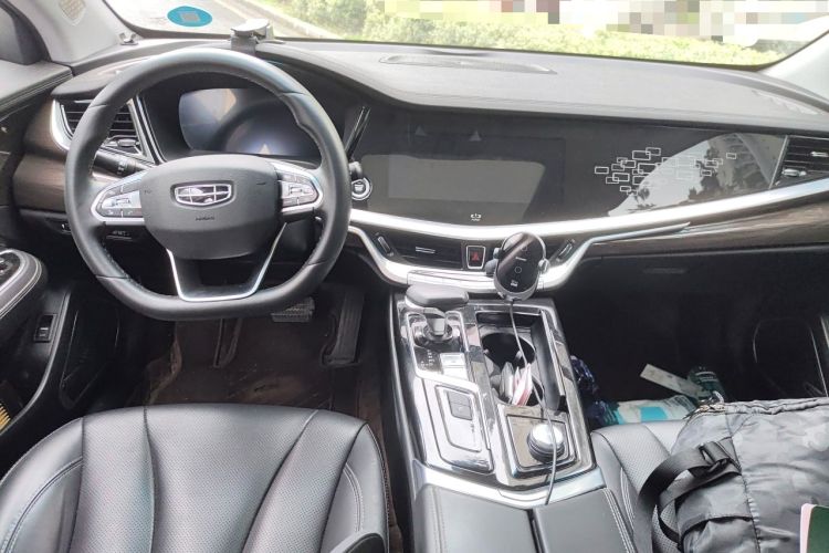 Used Geely Auto Emgrand GT 2021 1.8T Flagship Edition+ Center Console