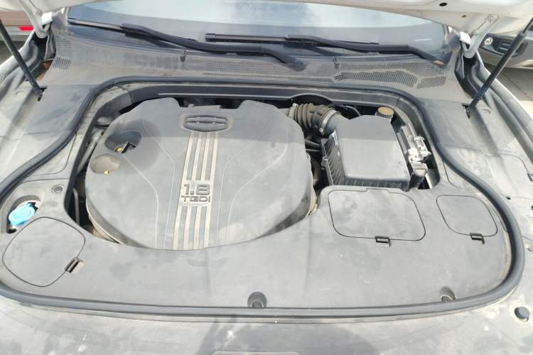 Used Geely Auto Emgrand GT 2021 1.8T Flagship Edition+ Engine Bay