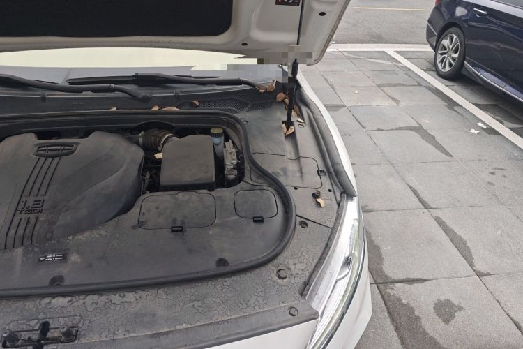 Used Geely Auto Emgrand GT 2021 1.8T Flagship Edition+ Engine Bay Left