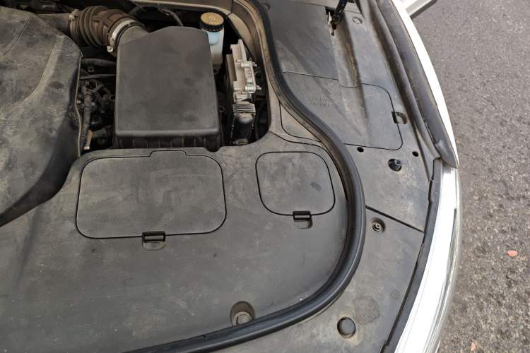 Used Geely Auto Emgrand GT 2021 1.8T Flagship Edition+ Engine Bay Left
