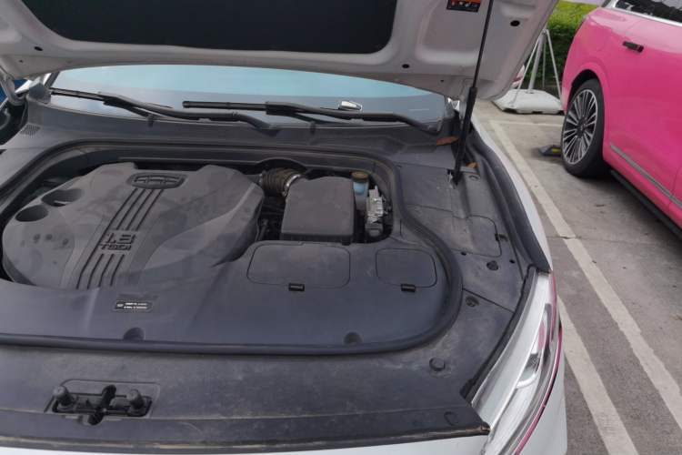 Used Geely Auto Emgrand GT 2021 1.8T Flagship Edition+ Engine Bay Left
