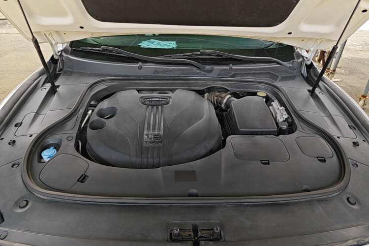 Used Geely Auto Emgrand GT 2021 1.8T Flagship Edition+ Engine Bay