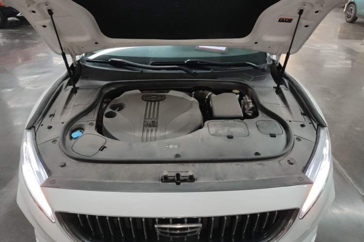 Used Geely Auto Emgrand GT 2021 1.8T Flagship Edition+ Engine Bay