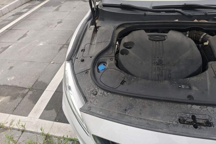Used Geely Auto Emgrand GT 2021 1.8T Flagship Edition+ Engine Bay Right