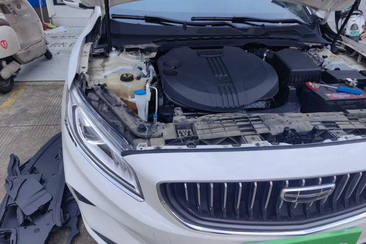 Used Geely Auto Emgrand GT 2021 1.8T Flagship Edition+ Engine Bay Right