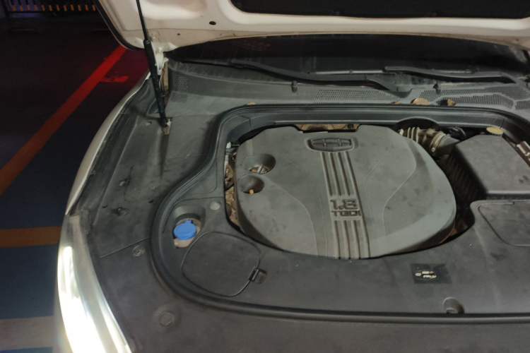 Used Geely Auto Emgrand GT 2021 1.8T Flagship Edition+ Engine Bay Right