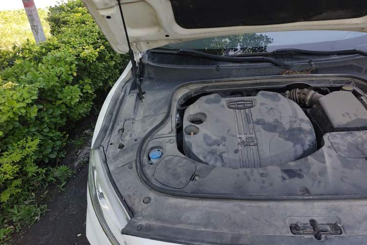 Used Geely Auto Emgrand GT 2021 1.8T Flagship Edition+ Engine Bay Right