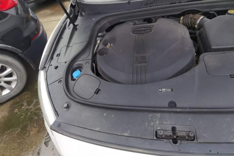 Used Geely Auto Emgrand GT 2021 1.8T Flagship Edition+ Engine Bay Right