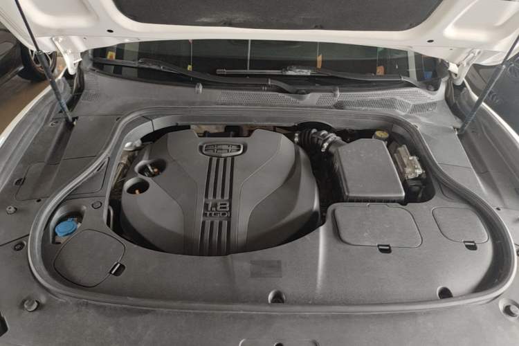 Used Geely Auto Emgrand GT 2021 1.8T Flagship Edition Engine Bay