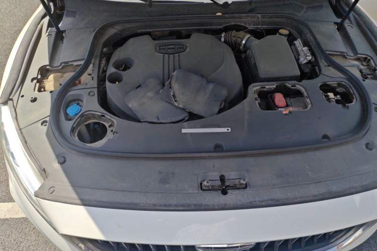 Used Geely Auto Emgrand GT 2021 1.8T Flagship Edition Engine Bay