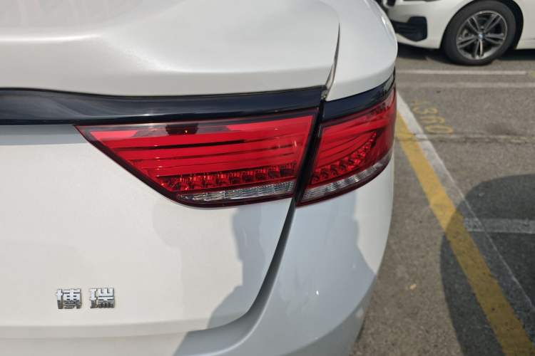 Used Geely Auto Emgrand GT 2021 1.8T Flagship Edition+ Exterior 3