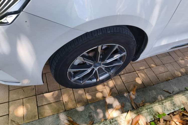 Used Geely Auto Emgrand GT 2021 1.8T Flagship Edition+ Exterior 4