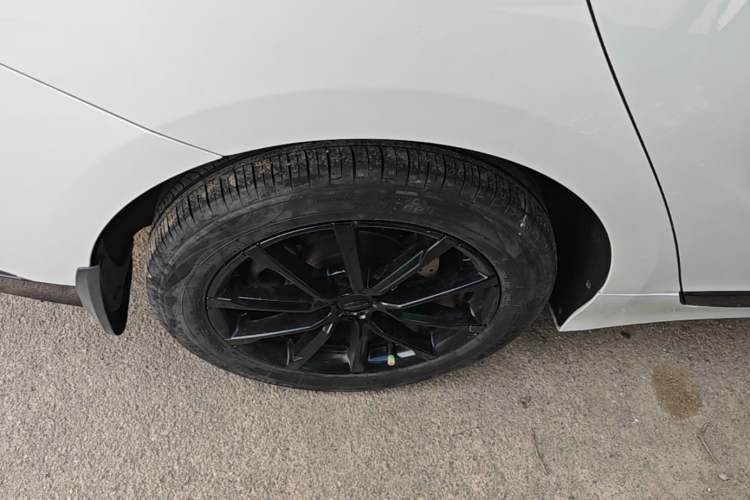 Used Geely Auto Emgrand GT 2021 1.8T Flagship Edition+ Exterior 5