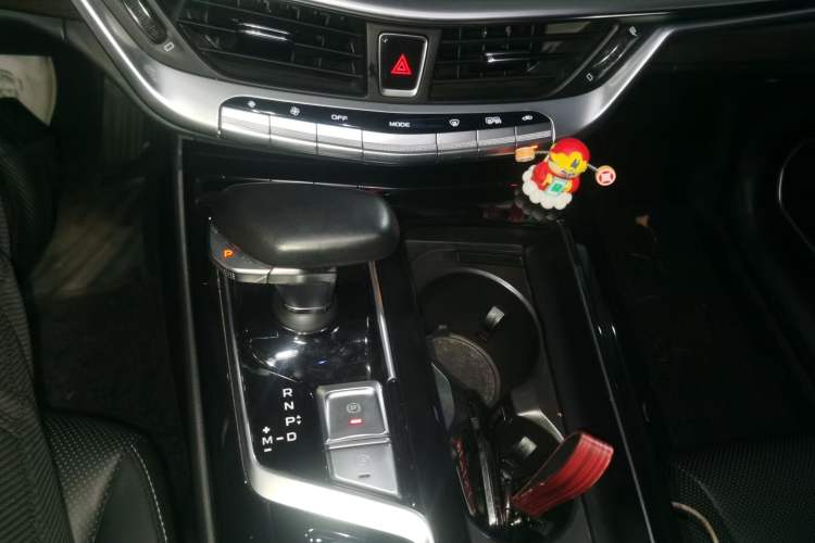 Used Geely Auto Emgrand GT 2021 1.8T Flagship Edition+ Gear Lever