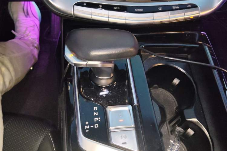 Used Geely Auto Emgrand GT 2021 1.8T Flagship Edition+ Gear Lever