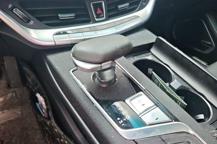 Used Geely Auto Emgrand GT 2021 1.8T Flagship Edition+ Gear Lever