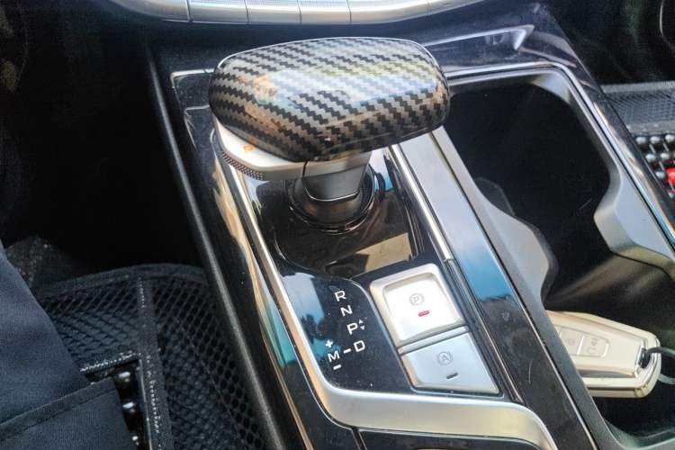 Used Geely Auto Emgrand GT 2021 1.8T Flagship Edition Gear Lever