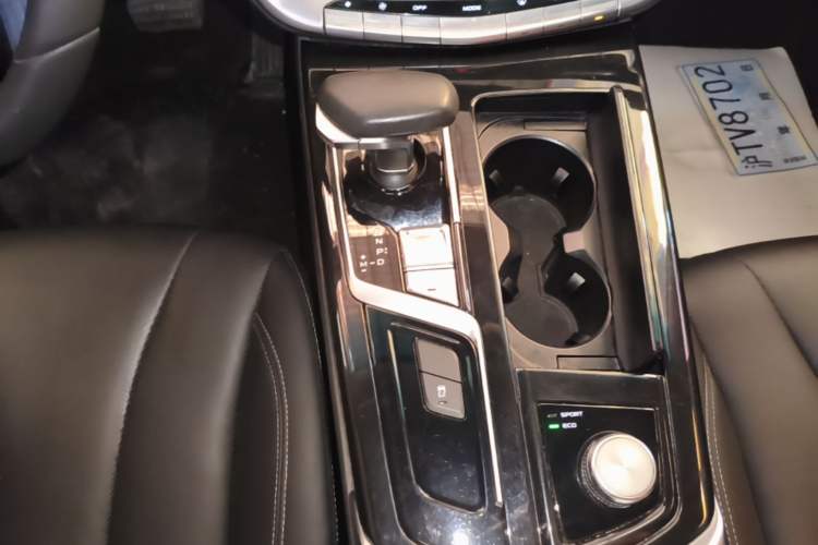 Used Geely Auto Emgrand GT 2021 1.8T Flagship Edition+ Gear Lever