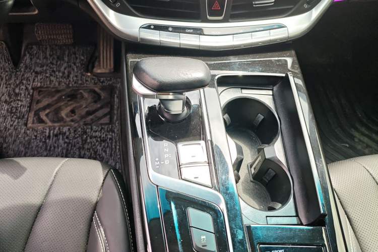 Used Geely Auto Emgrand GT 2021 1.8T Flagship Edition+ Gear Lever